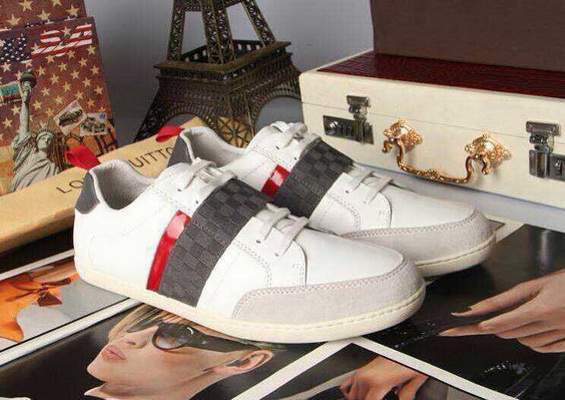 LV Fashion Casual Shoes Men--174